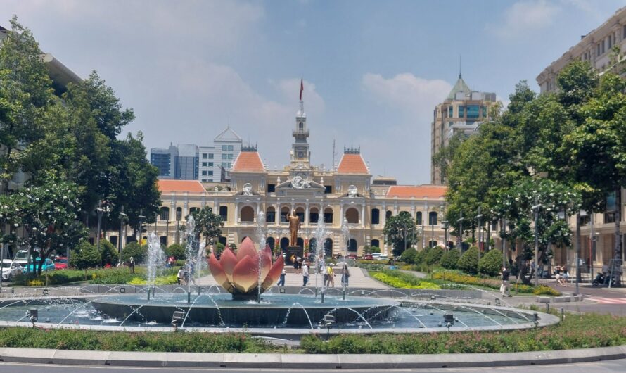 Mekong 8: Ausschiffung in Saigon, Flug nach Bangkok