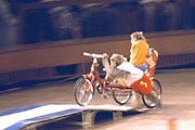 C075A_Judy_Loung_Show_Radfa